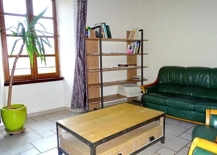 Au Coeur Du Sauveterre Casa vacanze *